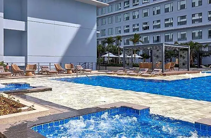 Grand Westside Bay 4* مانيلا