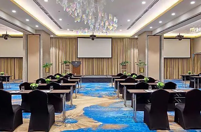 فندق Grand Westside Bay 4*