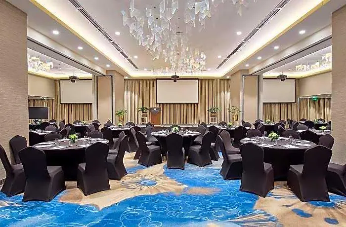 فندق Grand Westside Bay 4*