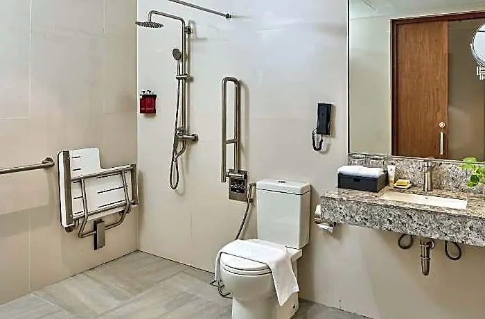 Grand Westside Bay فندق 4*